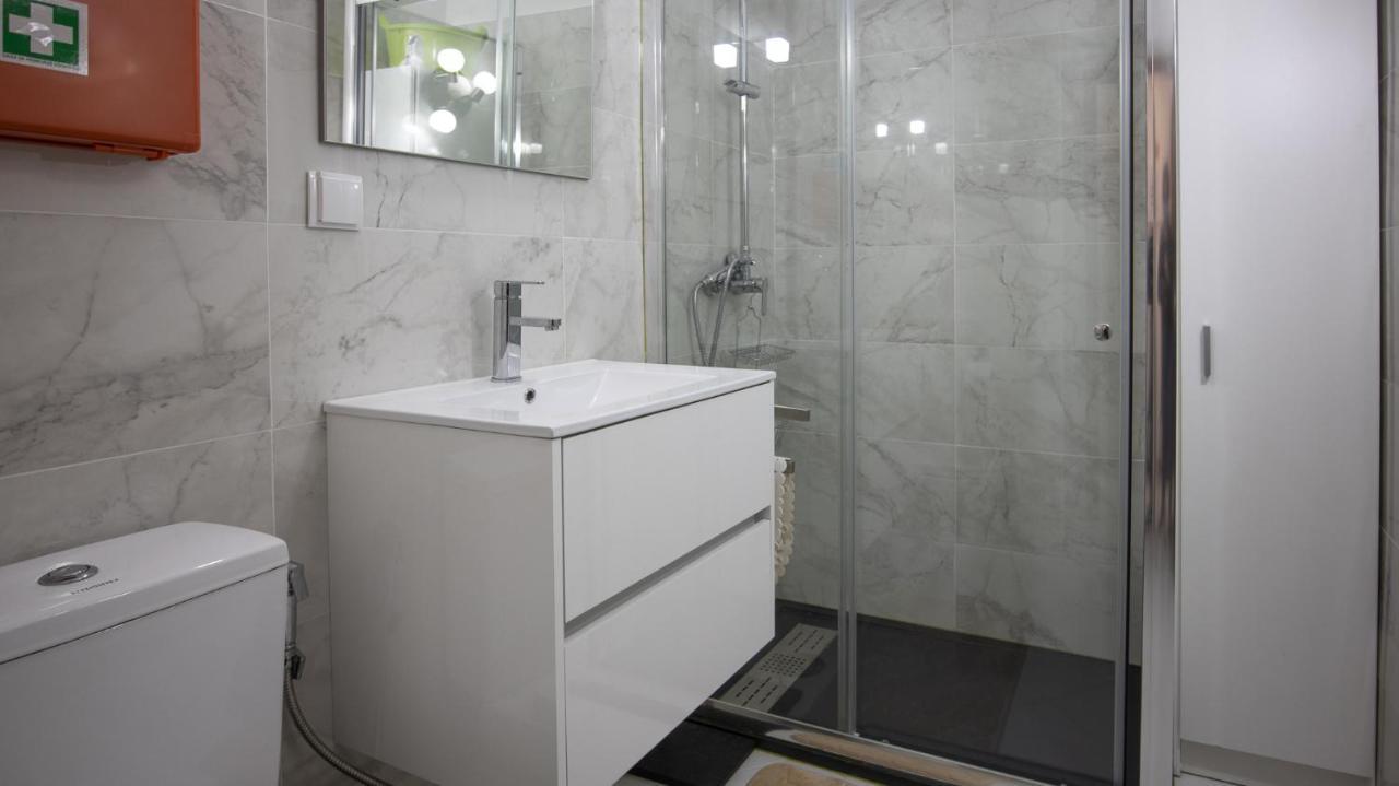 Apartamento Mar Ali - 200M From The Beach - Free Wifi - By Bedzy Armação de Pêra Buitenkant foto